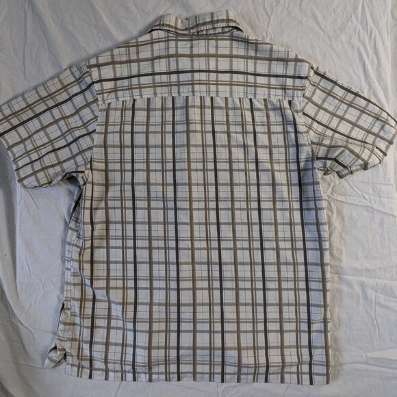 NEVADA MEN'S BUTTON UP FRONT SHORT SLEEVE SHIRT COLLAR NECK SIZE MEDIUM CASUAL - Picture 16 of 16